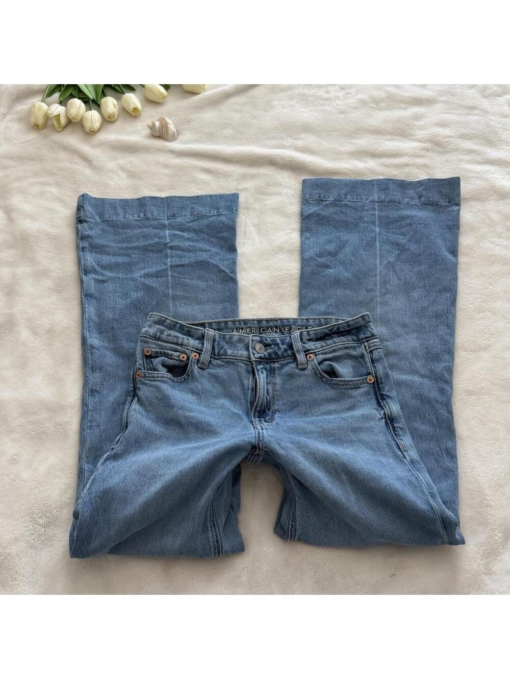 American Eagle Outfitters stretchy high rise flare bootcut jeans